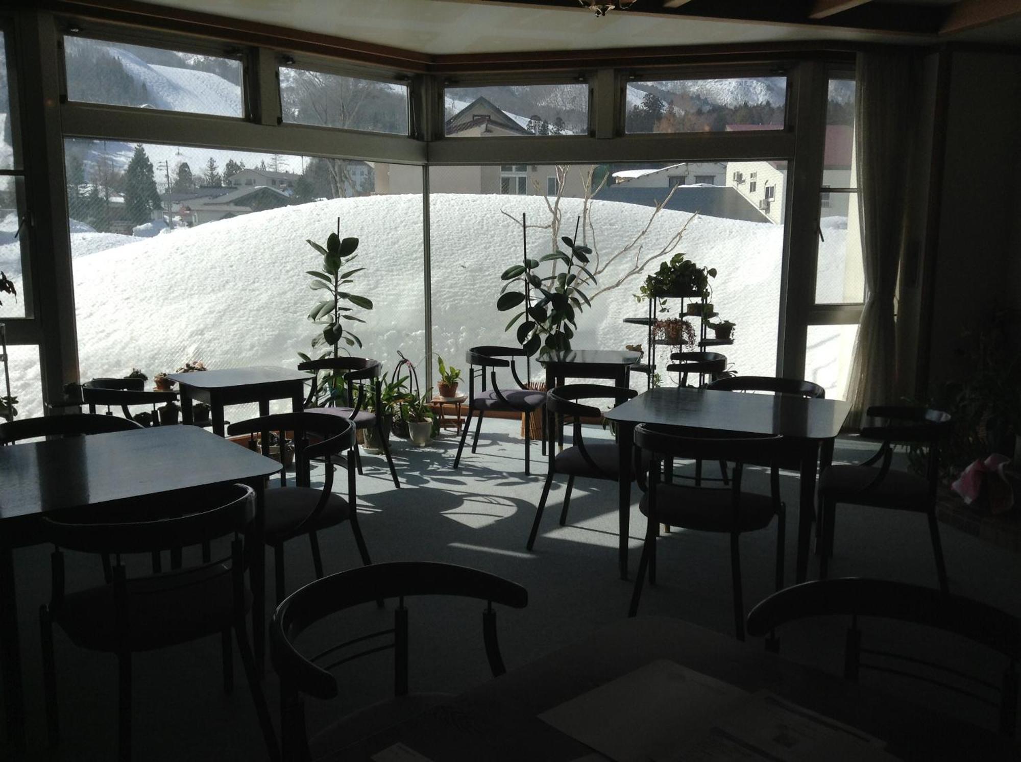 Hakuba Alpine Hotel Buitenkant foto